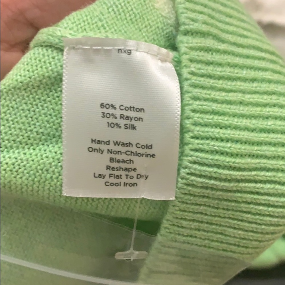 SWEATER NWT - Picture 6 of 6